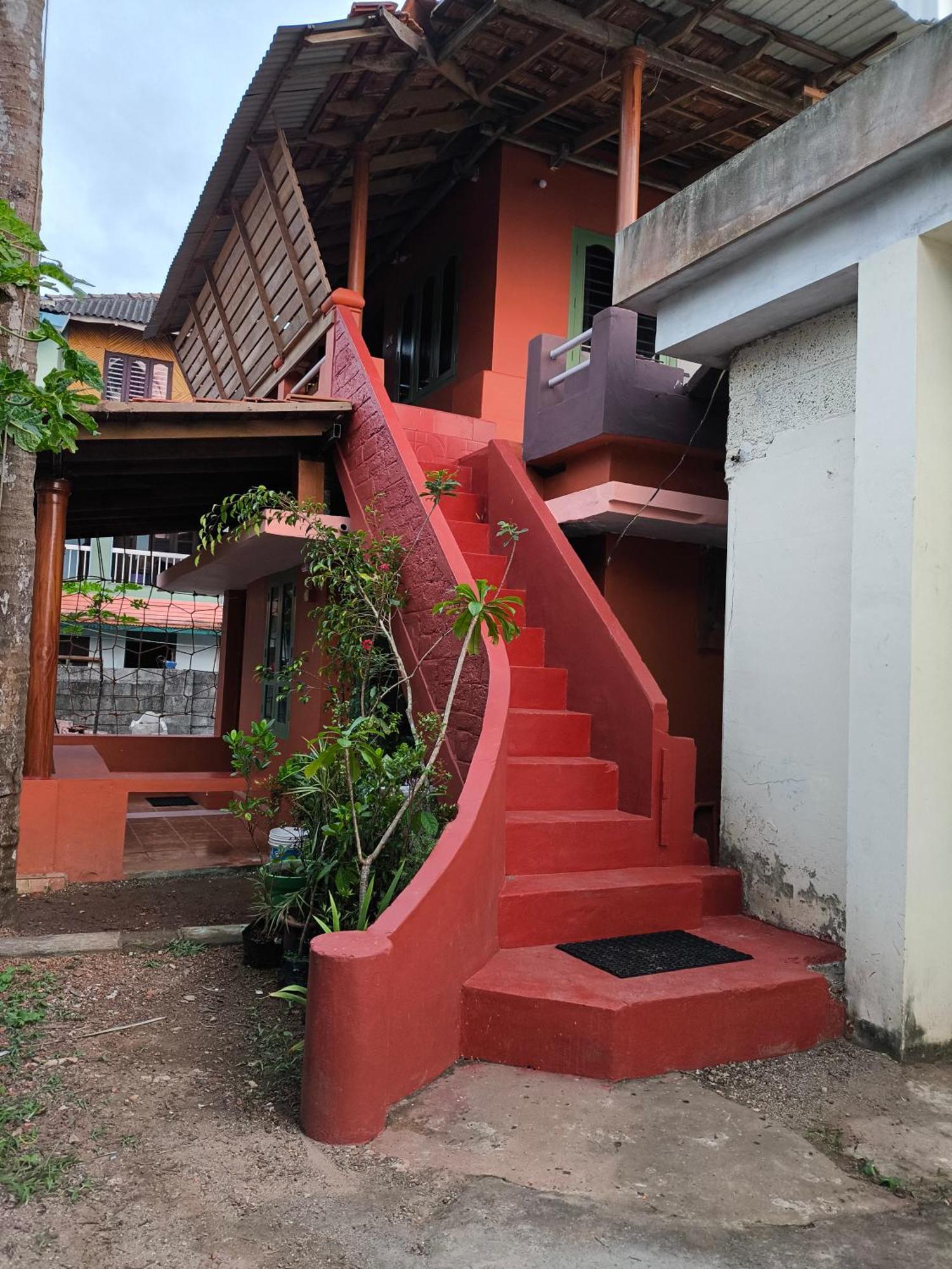 Tiny Temple Hotel Varkala Bagian luar foto